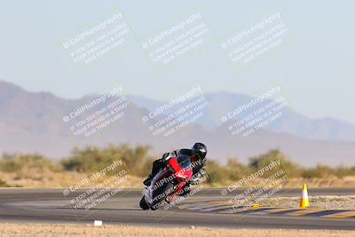 media/Dec-09-2023-SoCal Trackdays (Sat) [[76a8ac2686]]/Turn 15 Set 1 (230pm)/